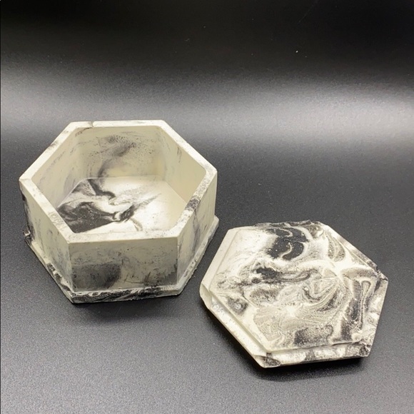 Plaster Jewelry Box - Picture 2 of 3